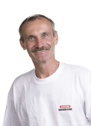 Engelbert Grubner, Spezialist für Kaminsanierung und Kaminneubau