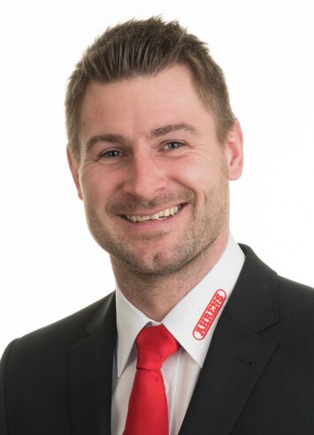 Jürgen Steinlesberger, Außendiensttechniker für Kaminsanierung