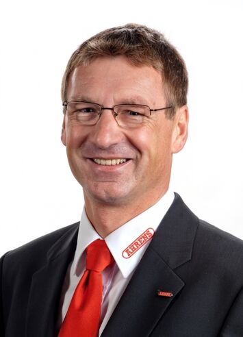 Leopold Plank, Außendiensttechniker für Kaminsanierung